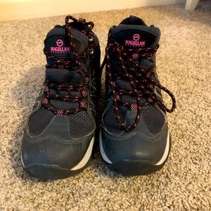 Women’s Magellan Hiking Boots